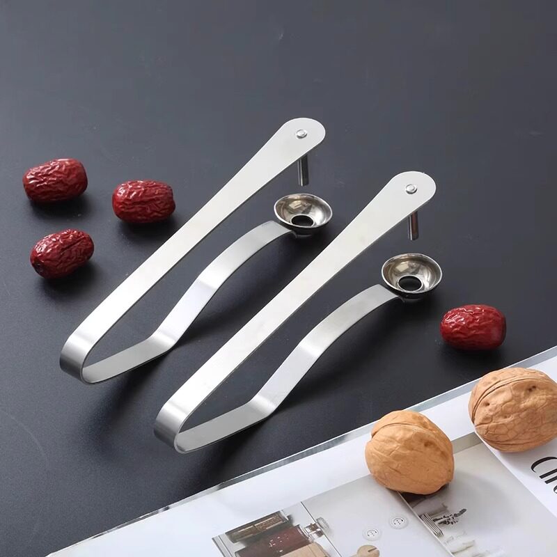 Estrattore di noccioli per dat - Kitchen Gadgets & Toys recensione e prezzo